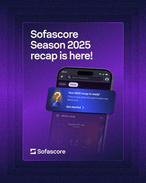 Mobiltelefon kijelzőjén Sofascore alkalmazás élő eredményekkel