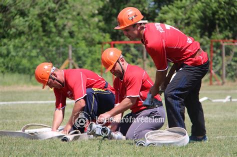 Tűzoltók sportversenyen