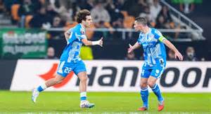 Osmanlıspor játékosok ünneplik a gólt az Európa Ligában