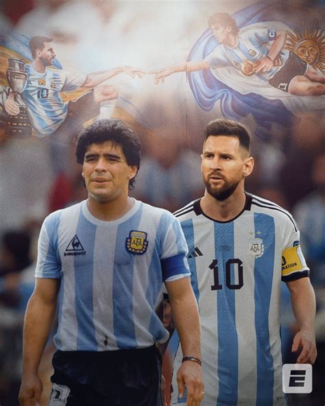 Lionel Messi, amint Maradona gólját imitálja