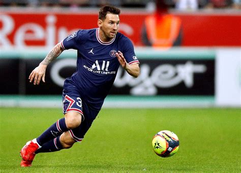 Lionel Messi szabadrúgása a PSV ellen