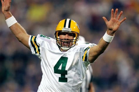 Brett Favre nem fogadta tárt karokkal utódját