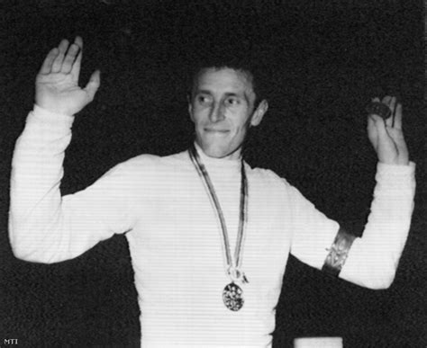 Pézsa Tibor olimpiai bajnok kardvívó