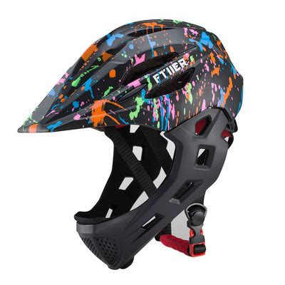 Védőfelszerelések és mountain bike sisakok gyerekeknek