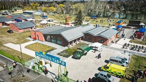 A felújított Csepeli Napközis Tábor épülete