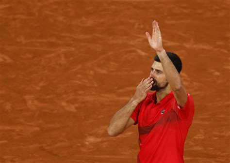 Novak Djokovic ünnepli a győzelmet a Roland Garroson