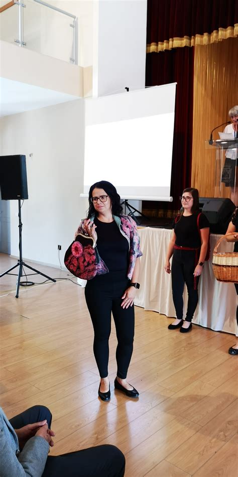 Városi Szabadidő Központ csarnoka Százhalombattán