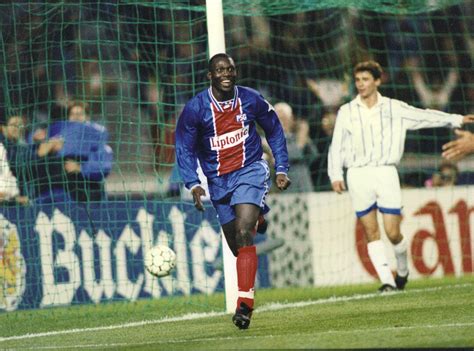 George Weah PSG mezben