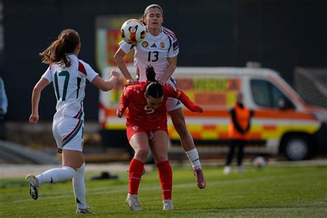 Nagy Viktória (13-assal) az Észak-Macedónia elleni meccsen