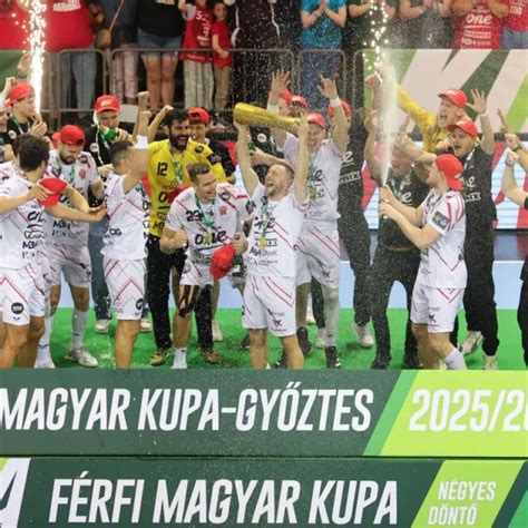 Magyar Kupa győztes férfi kézilabdázók