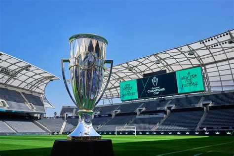 CONCACAF Champions Cup trófea
