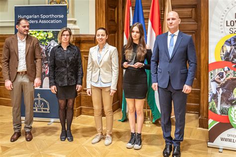A lovastusa fejlődésének kronológiája