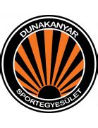 A Dunakanyar SE-Szentendre csapatképe egy mérkőzés előtt