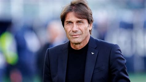 Diego Maradona az Újpest elleni BEK-meccsen