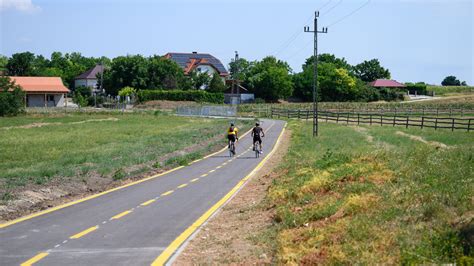 Balaton-parti kerékpárút