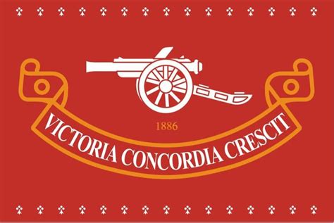 Victoria Concordia Crescit felirat az Arsenal címere alatt