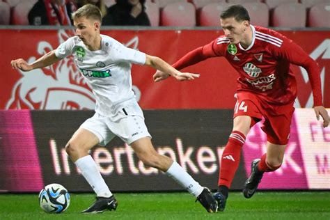 Baranyi Ernő, mint fiatal játékos az amerikai futballal ismerkedve