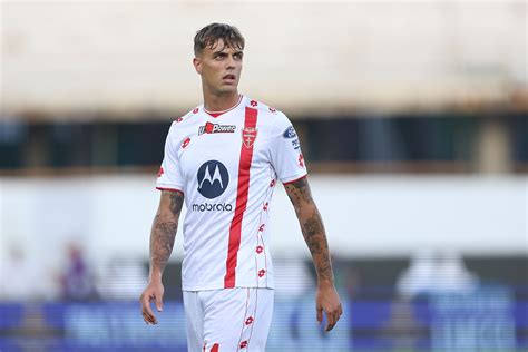 Daniel Maldini egy Monza mezben