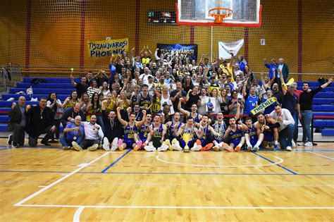 A Tiszaújvárosi Phoenix Kosárlabda Klub bajnokcsapata