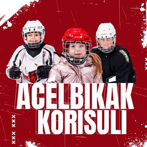 kézilabdázók edzés közben egy sportcsarnokban