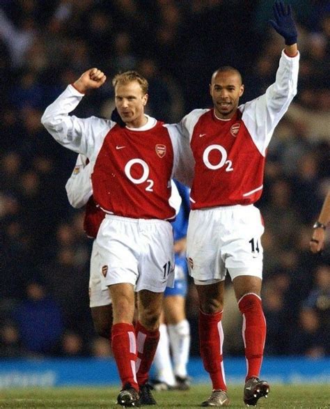 Thierry Henry és Dennis Bergkamp