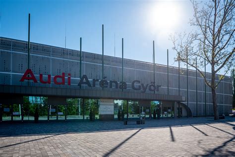 A megnyitóünnepség pillanatai az Audi Arénában
