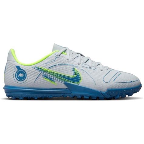 műfüves focicipő talpa