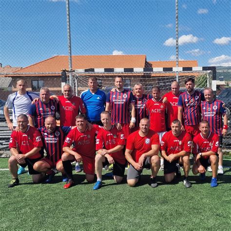 A Videoton FCF Baráti Kör Egyesület logója
