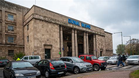 Dunaferr - Ferencváros mérkőzésen készült régi fotó