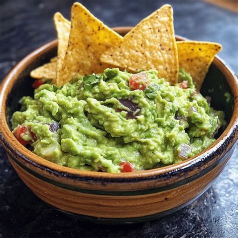 Friss guacamole tortilla chipsekkel