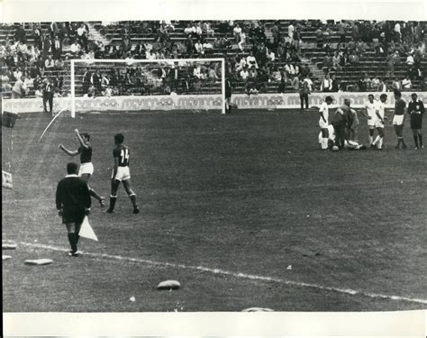 Az 1950-es világbajnokság döntőjének pillanata a Maracanãban