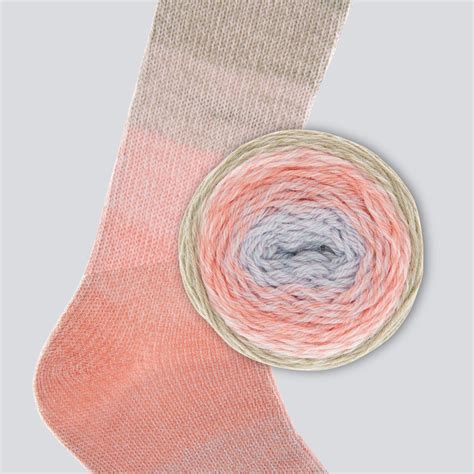 Gombolyagból font háló