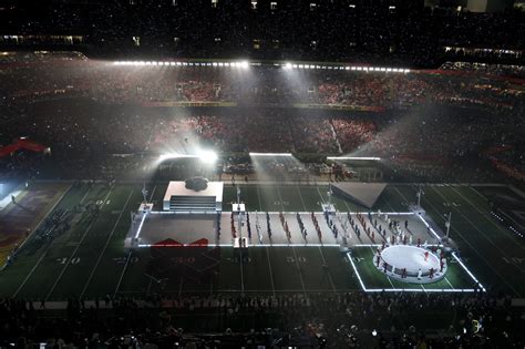 Egy Super Bowl döntő stadionjának látképe