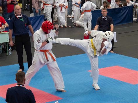 Karate verseny pillanatkép Sopron Vasvilla tornaterem