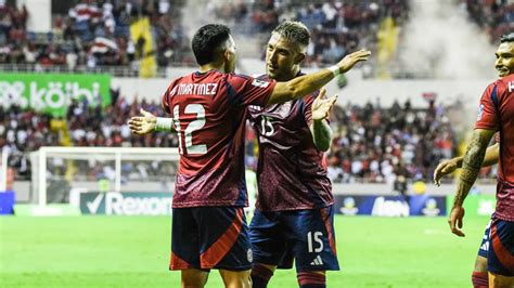Futballista tévedés, játékos a rossz öltözőben