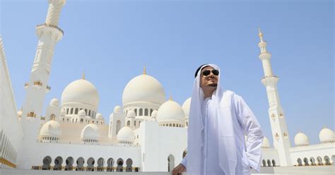 A Sheikh Zayed-mecset Abu Dhabiban
