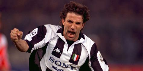 Alessandro Del Piero ünnepli az 1996-os Interkontinentális Kupa győzelmet