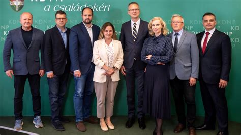 Mezei Hajnalka fiatalon, sportfelszerelésben