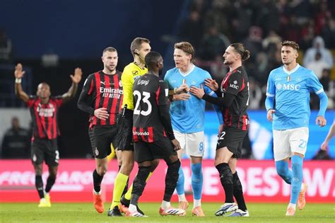 Inter és Napoli játékosok párharca