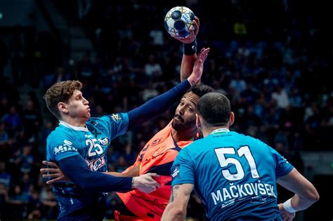 Stefan Savic érzelmes pillanatai egy Bajnokok Ligája meccsen