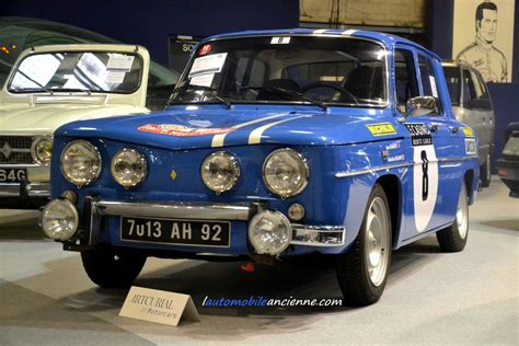Ferjáncz Attila és legendás Renault 8 Gordini versenyautója