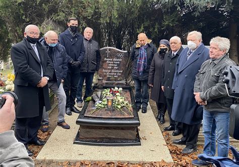 Szepesi Gusztáv síremléke Tatabányán