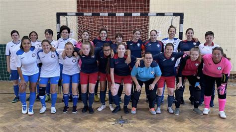 Regionális női futsal csapatok a díjátadón