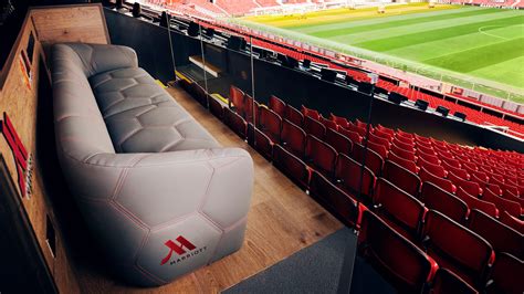 Manchester United VIP ülőhelyek elrendezése az Old Trafford stadionban