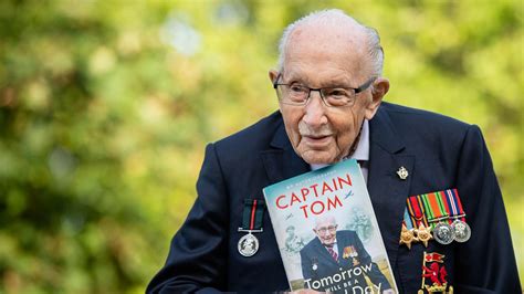 Tom Moore, a támadókoordinátor