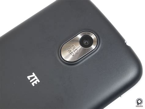 ZTE Blade III okostelefon készülék kép