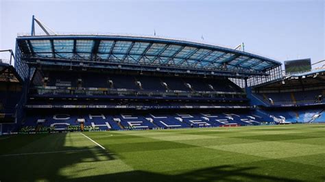 Ködös mérkőzés a Stamford Bridge-en
