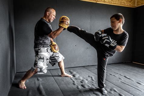 Kick-box szabályrendszerek és védőfelszerelések