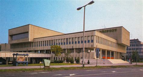 Az ifjúsági központ belső térkapcsolatai