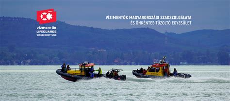 VMSZ mentőhajó a Balatonon
